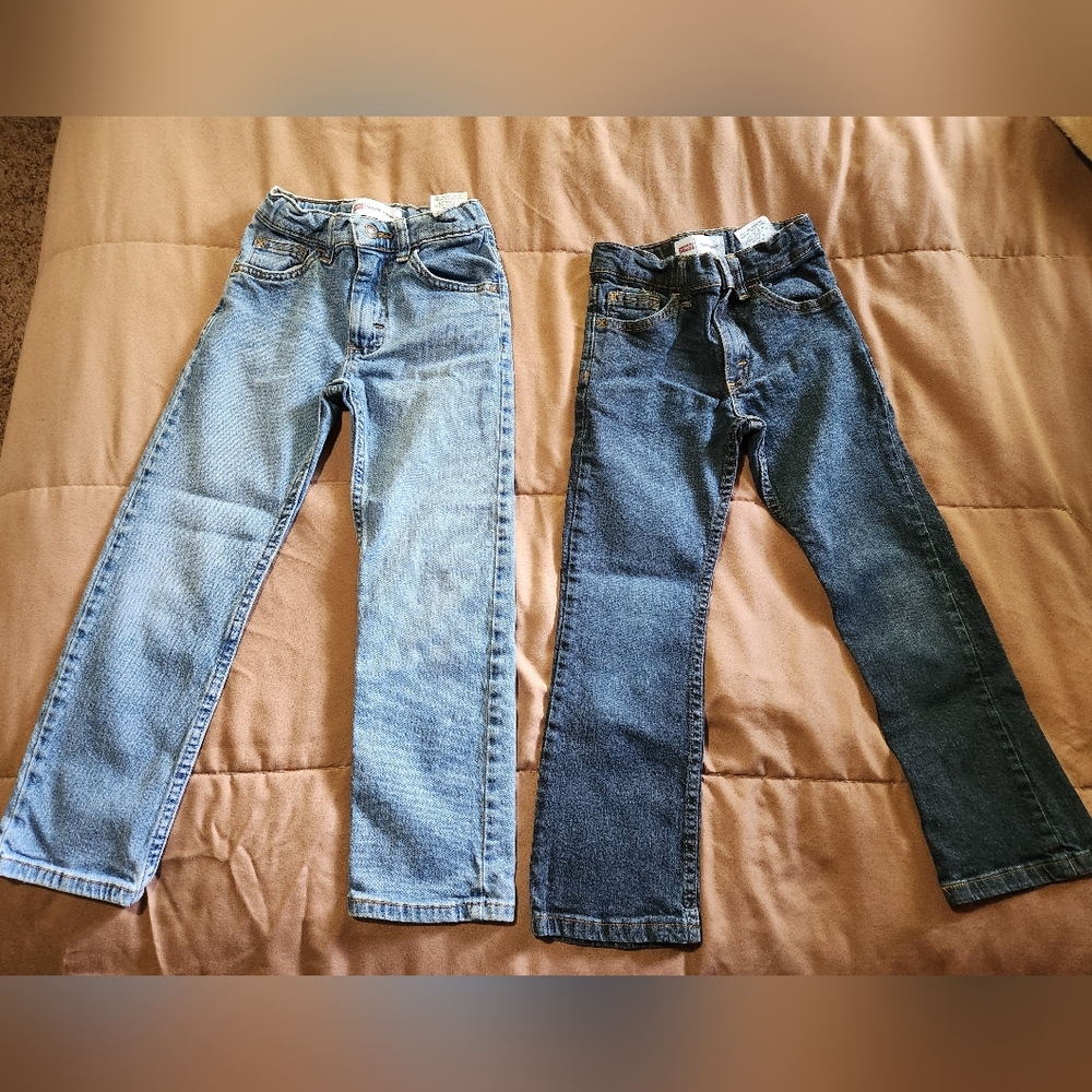 Little boys 6 slim Wrangler jeans (2 pairs)